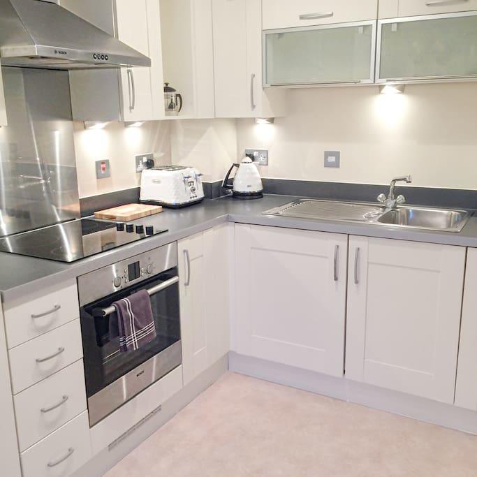 Millwalk Apartment Уитни Екстериор снимка